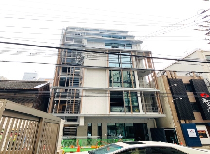 福岡市中央区警固テナントビル新築工事施工後画像